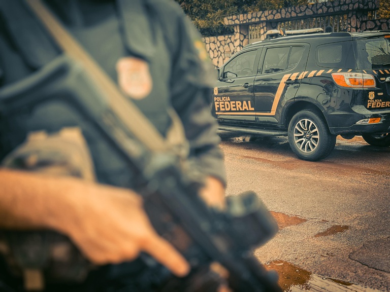 PF faz operação contra fraudes com falsas centrais telefônicas 1