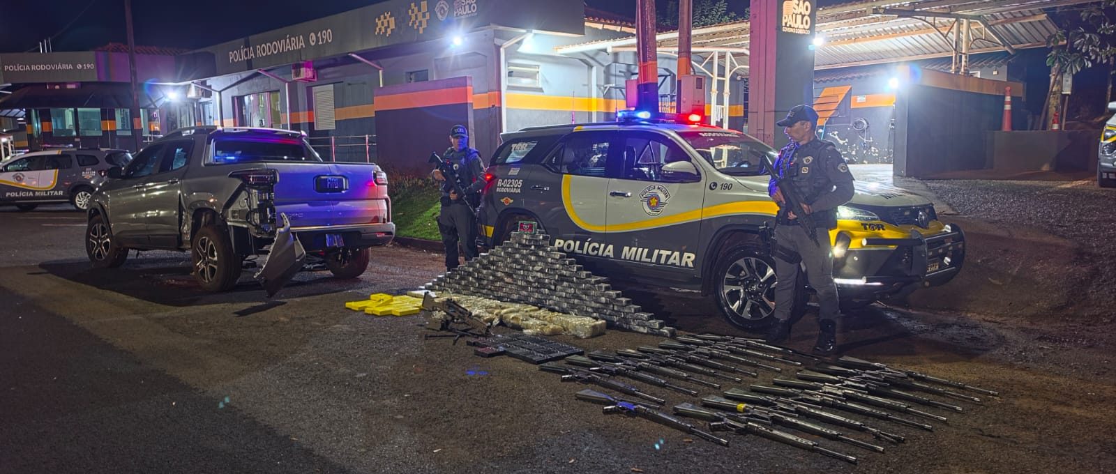 Polícia Militar de SP apreende 18 fuzis que seriam enviados ao Rio de Janeiro 3