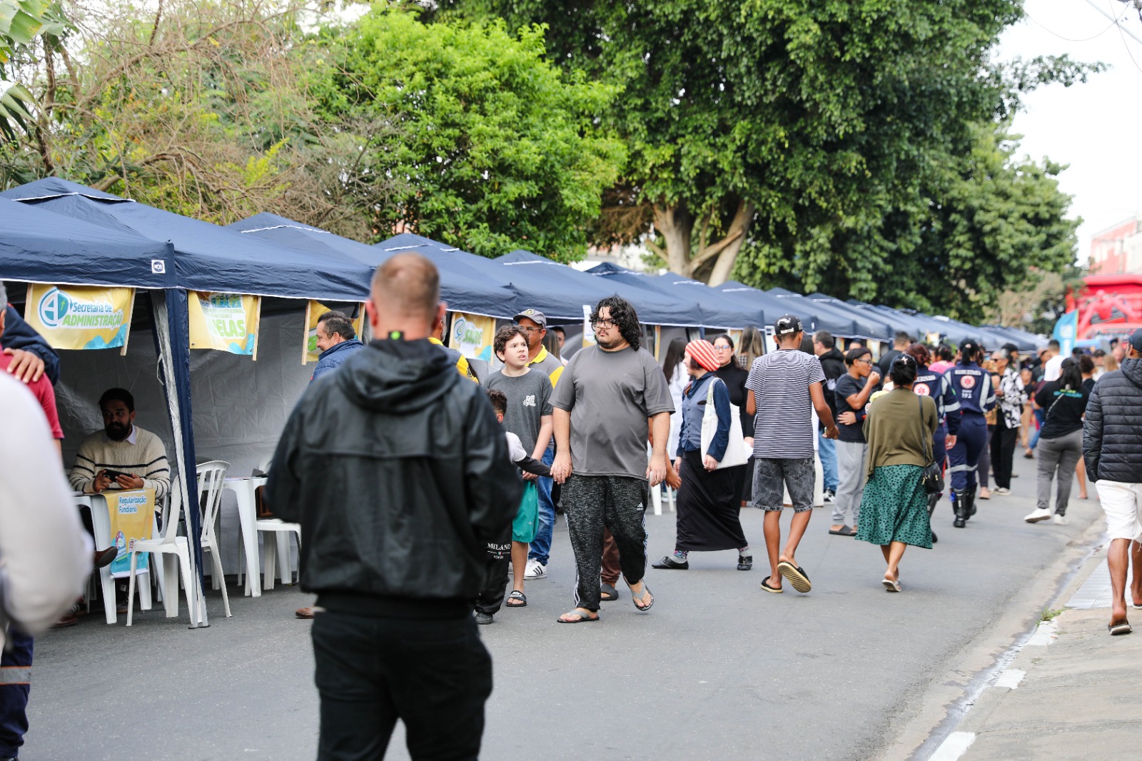 Programa "Prefeitura no Meu Bairro" de Ferraz leva mais de 1,8 mil atendimentos e serviços à região da Vila Margarida 11