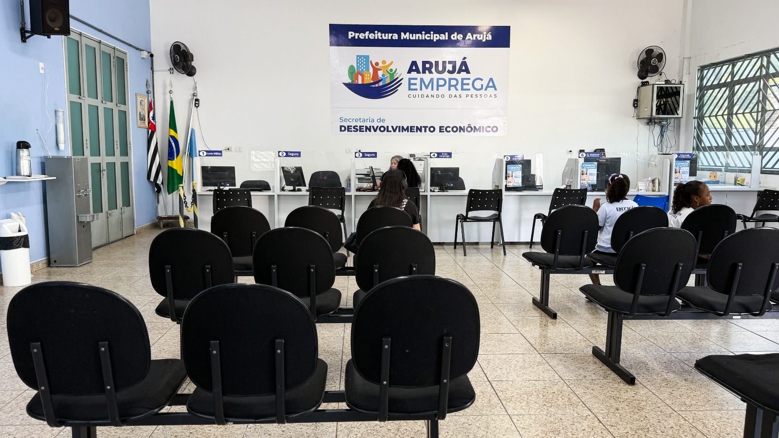 Arujá Emprega disponibiliza 233 vagas de trabalho nesta semana 9