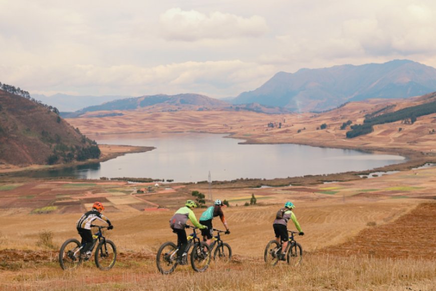 Pioneira do segmento no Brasil, Auroraeco democratiza o acesso ao clicloturismo de luxo na América Latina e na Europa com o uso de superbikes e e-bikes