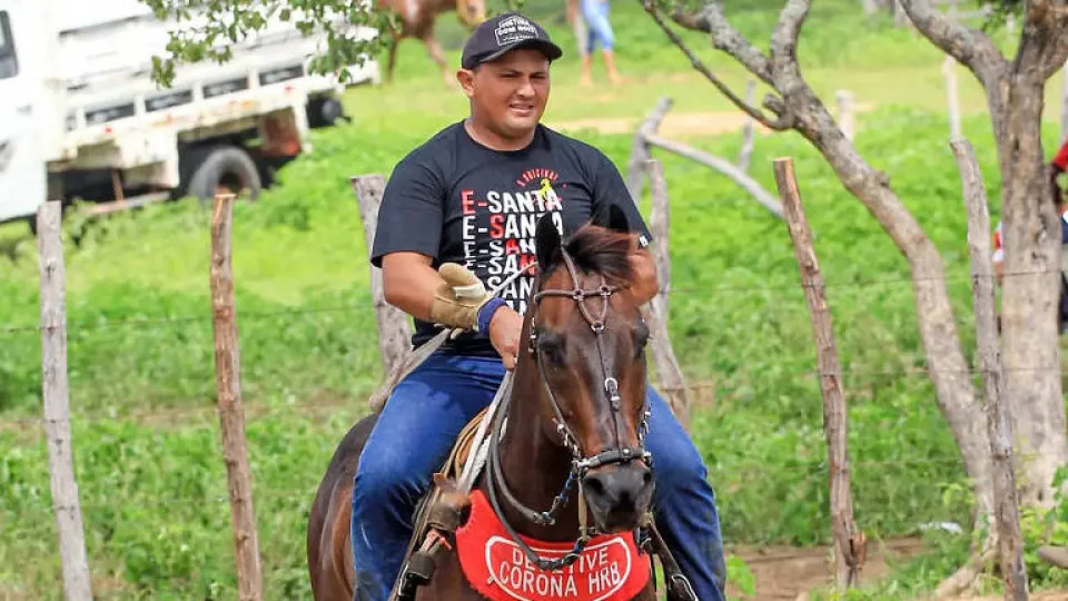 Vaqueiro é morto a facadas após vencer competição no Ceará 19