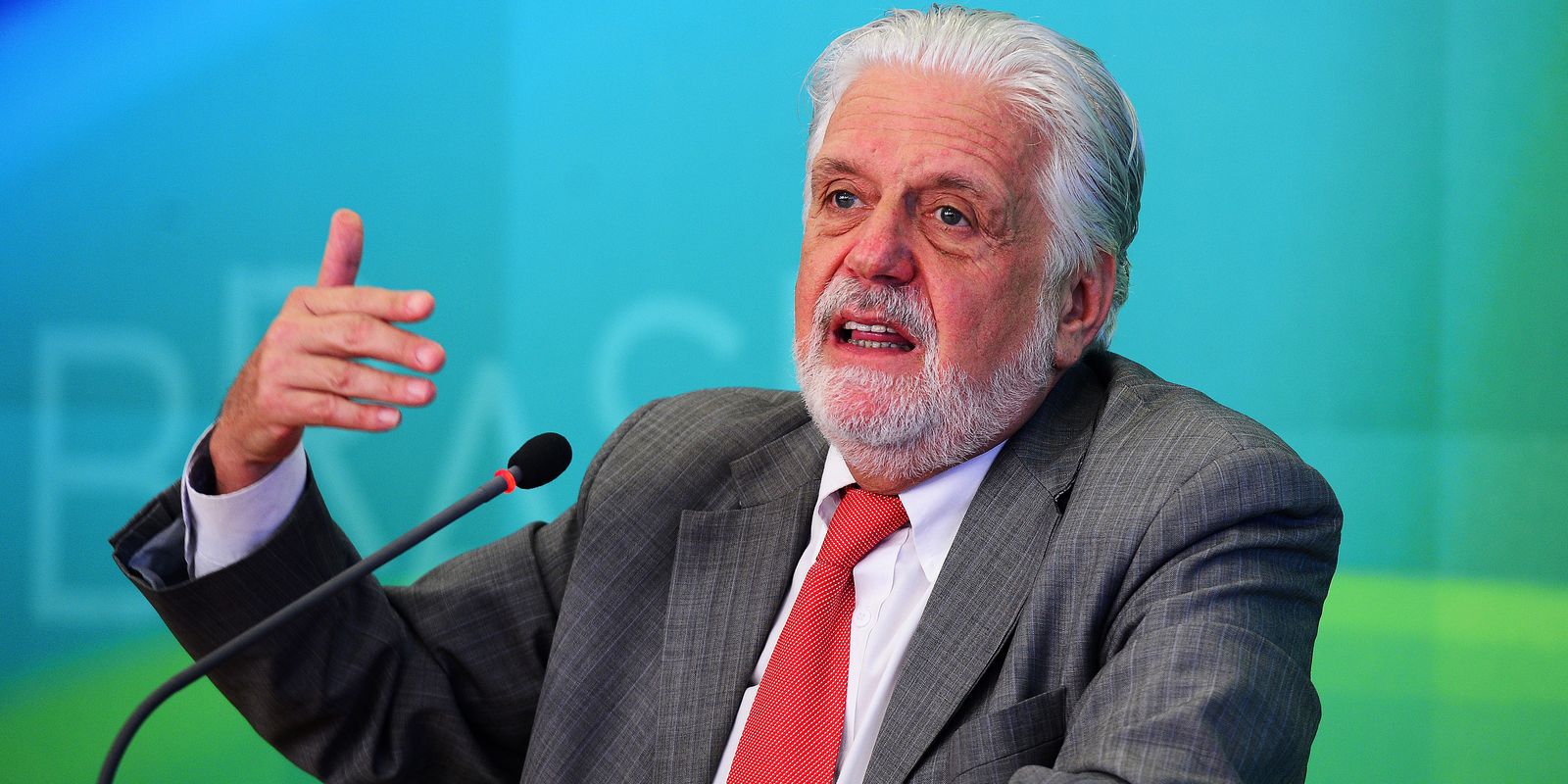 PF intima Jaques Wagner a depor sobre investigações do Banco Master 23