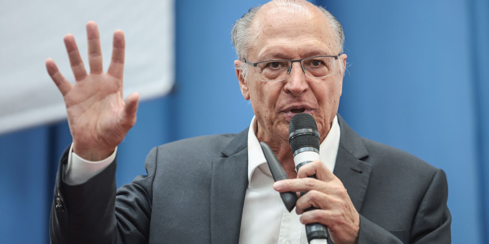 Alckmin diz que Milei presta desserviço à Argentina 7