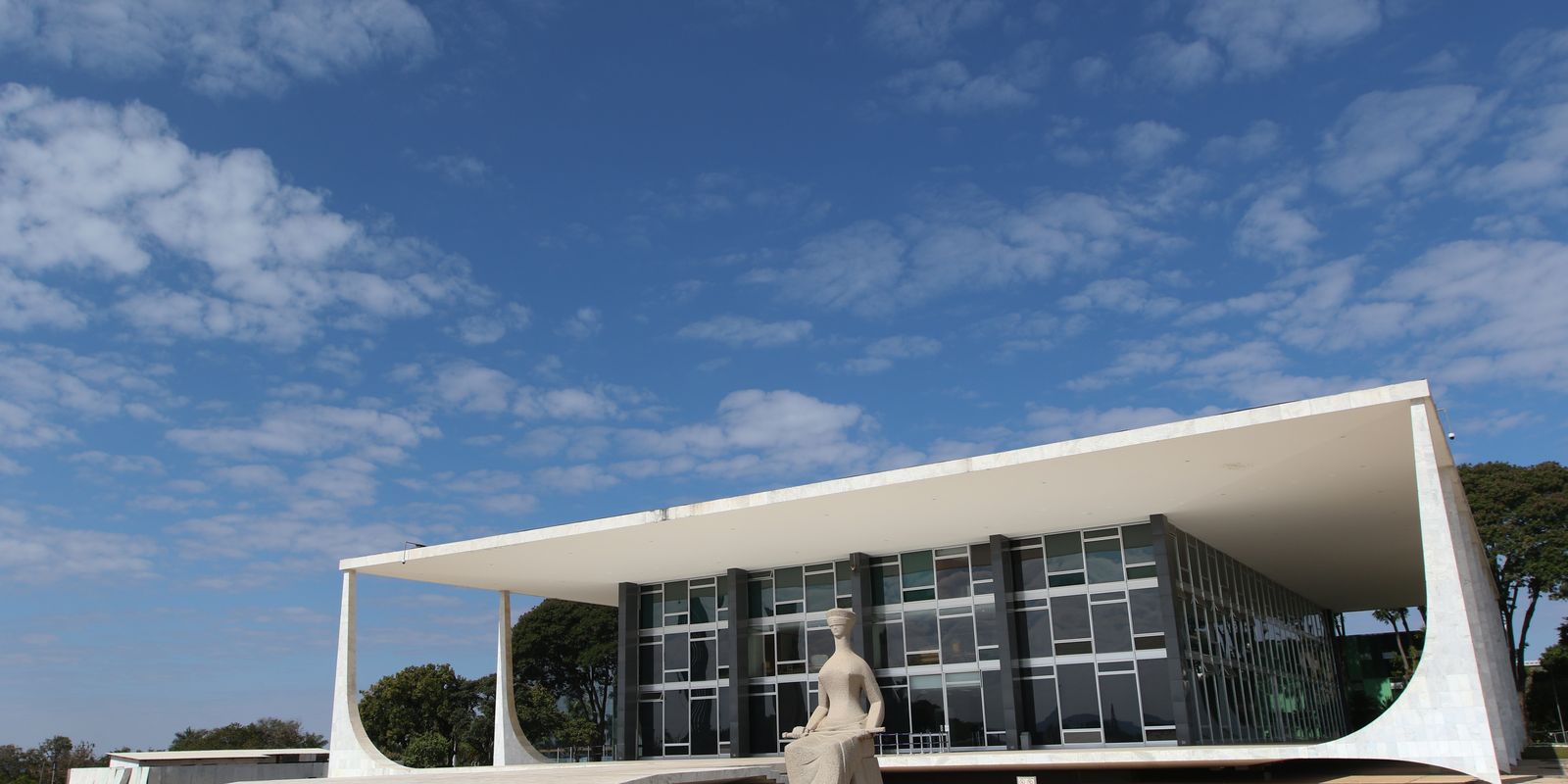 Defesa reforça pedido de manutenção da prisão domiciliar de Bolsonaro 19
