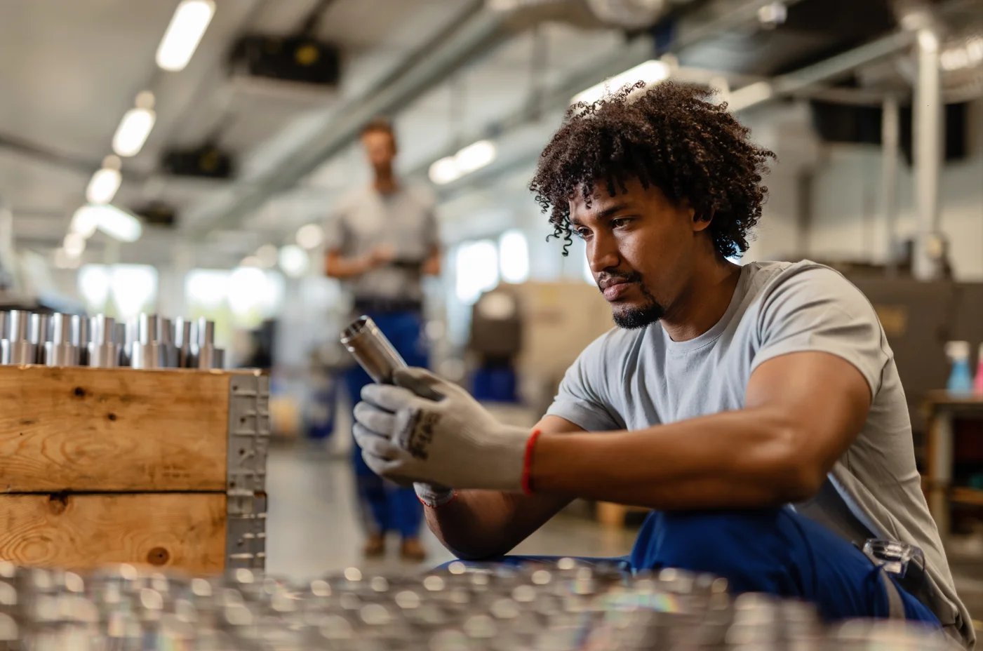 Estado de SP tem 1,7 mil vagas de emprego no setor de indústria nesta segunda-feira (27); confira