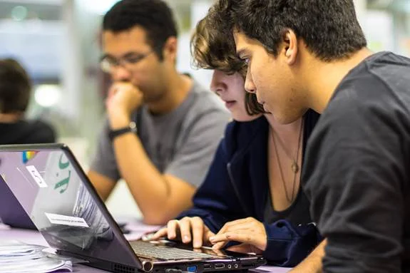 Estão abertas as inscrições para mais de 1,6 mil vagas em cursos profissionalizantes gratuitos