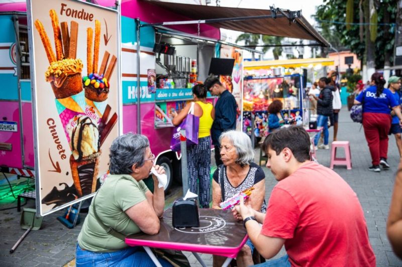 Último dia da Festa Julina movimenta Feira Gastronômica e valoriza empreendedores em Ferraz 5