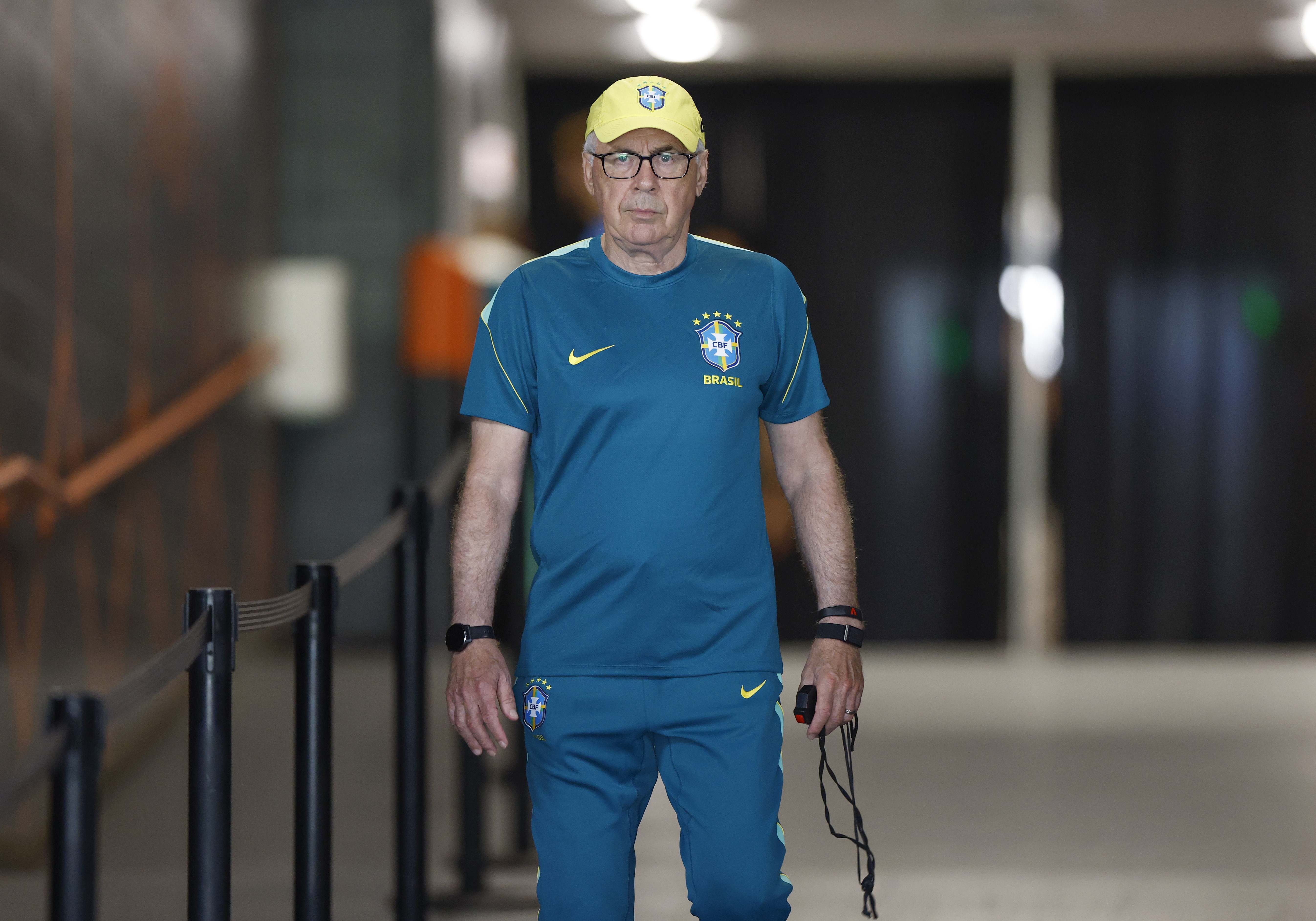 'Neymar e Vini podem jogar juntos, acho que vão', diz Ancelotti antes de Brasil x Noruega pelas oitavas da Copa 6