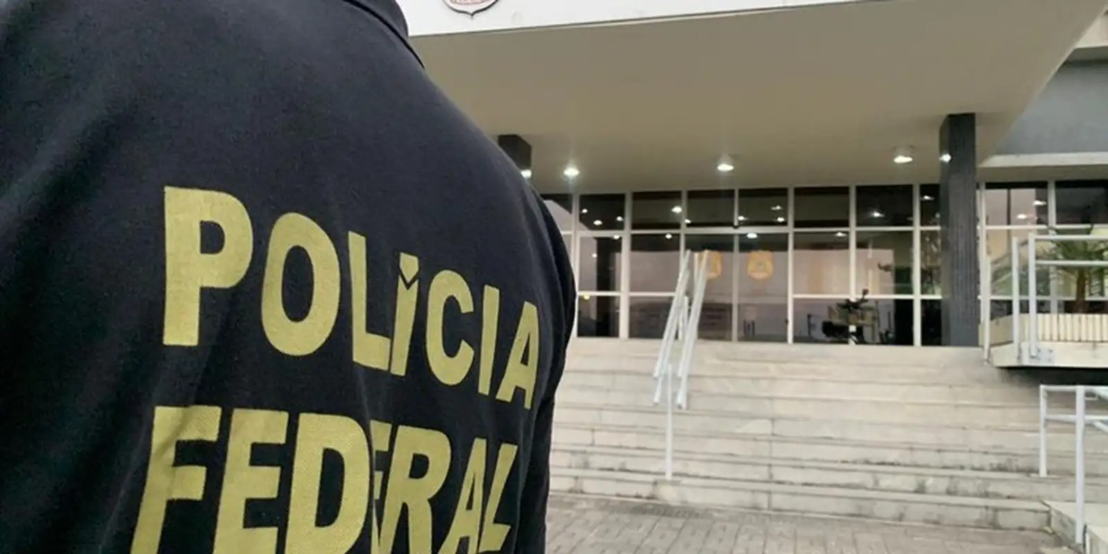PF faz operação contra desvios na Universidade Federal Fluminense 3