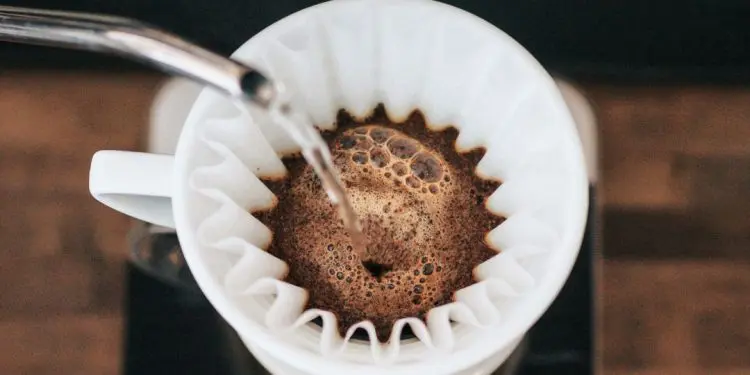 Quem consome café todos os dias tem risco 14% menor de morrer, segundo a ciência 10
