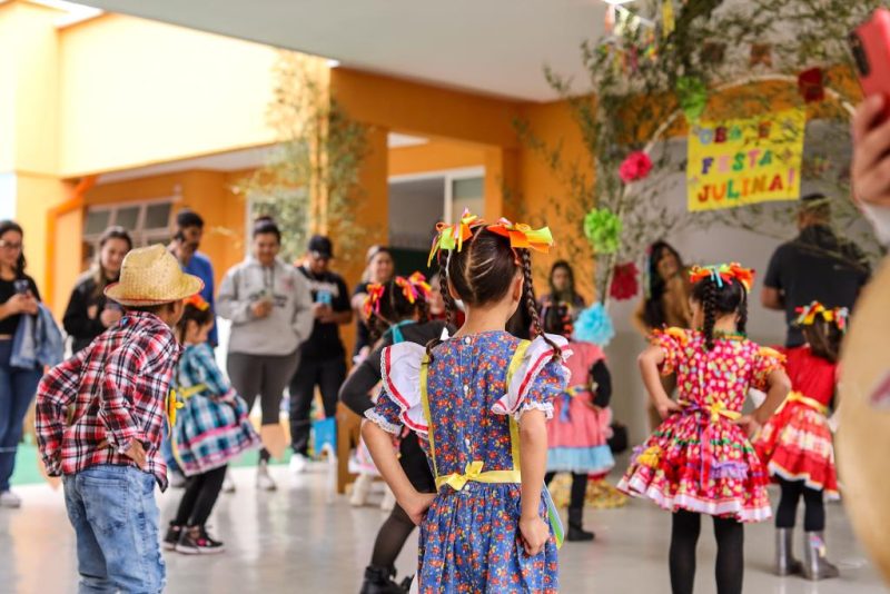 Rede Municipal de Guararema celebra fim do semestre com festas julinas nas escolas 11