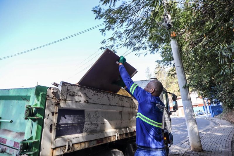 Prefeitura amplia divulgação do cata-treco e incentiva descarte consciente em Guararema 1