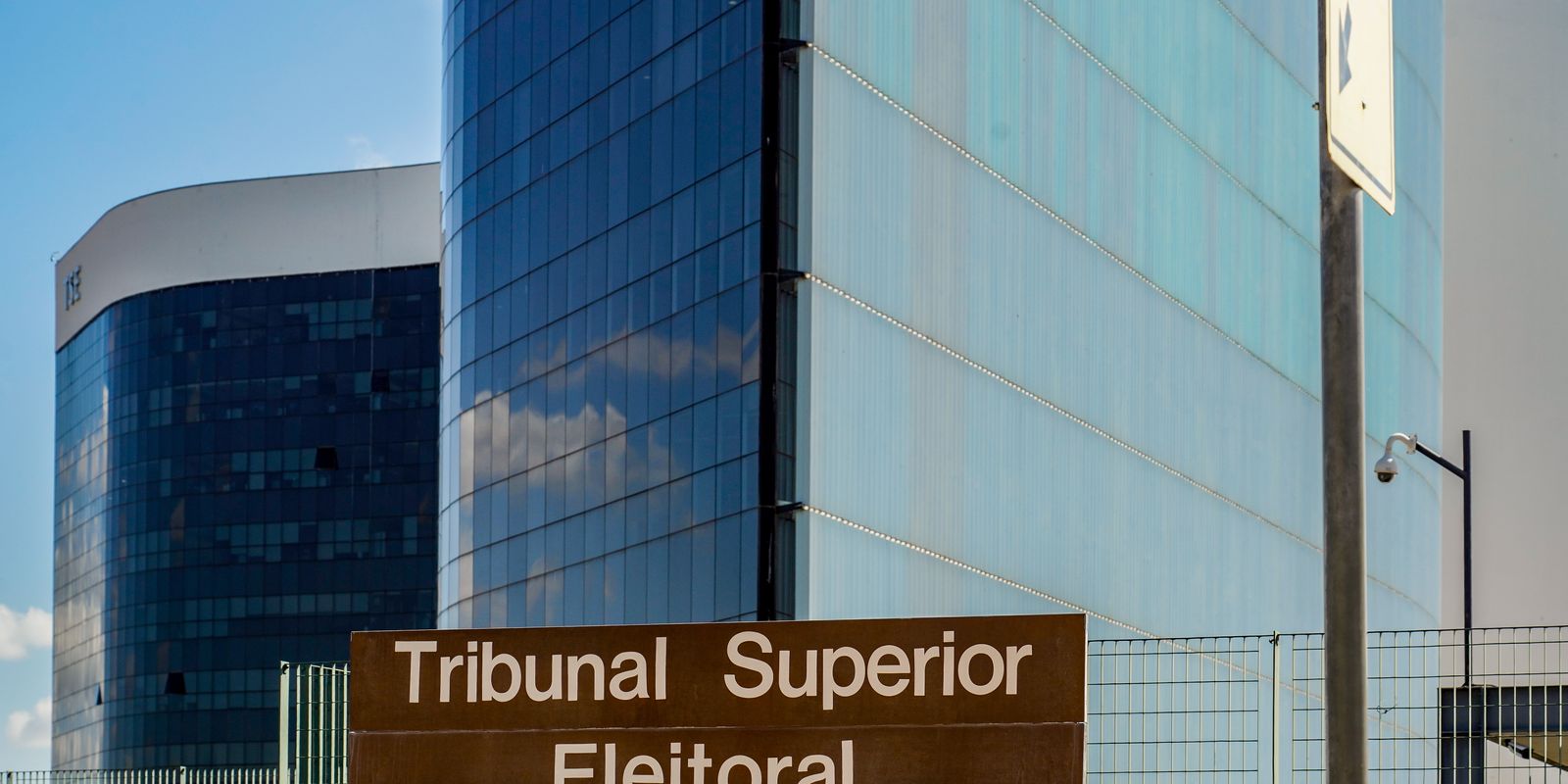 TSE mantém limite de R$ 133 mi para gastos de campanha presidencial 19