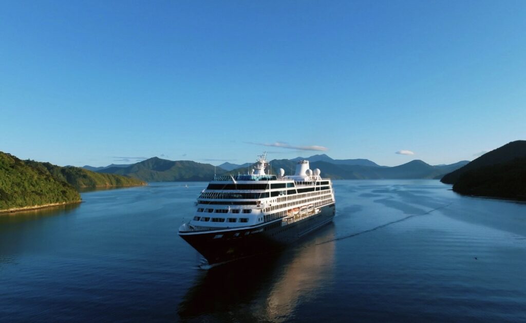 Azamara