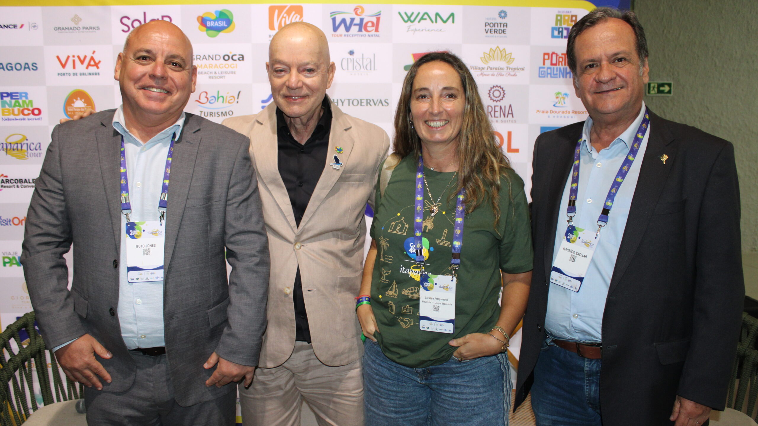 Connect 4You encerra primeiro dia com demanda acima do esperado e planos de expansão; veja fotos