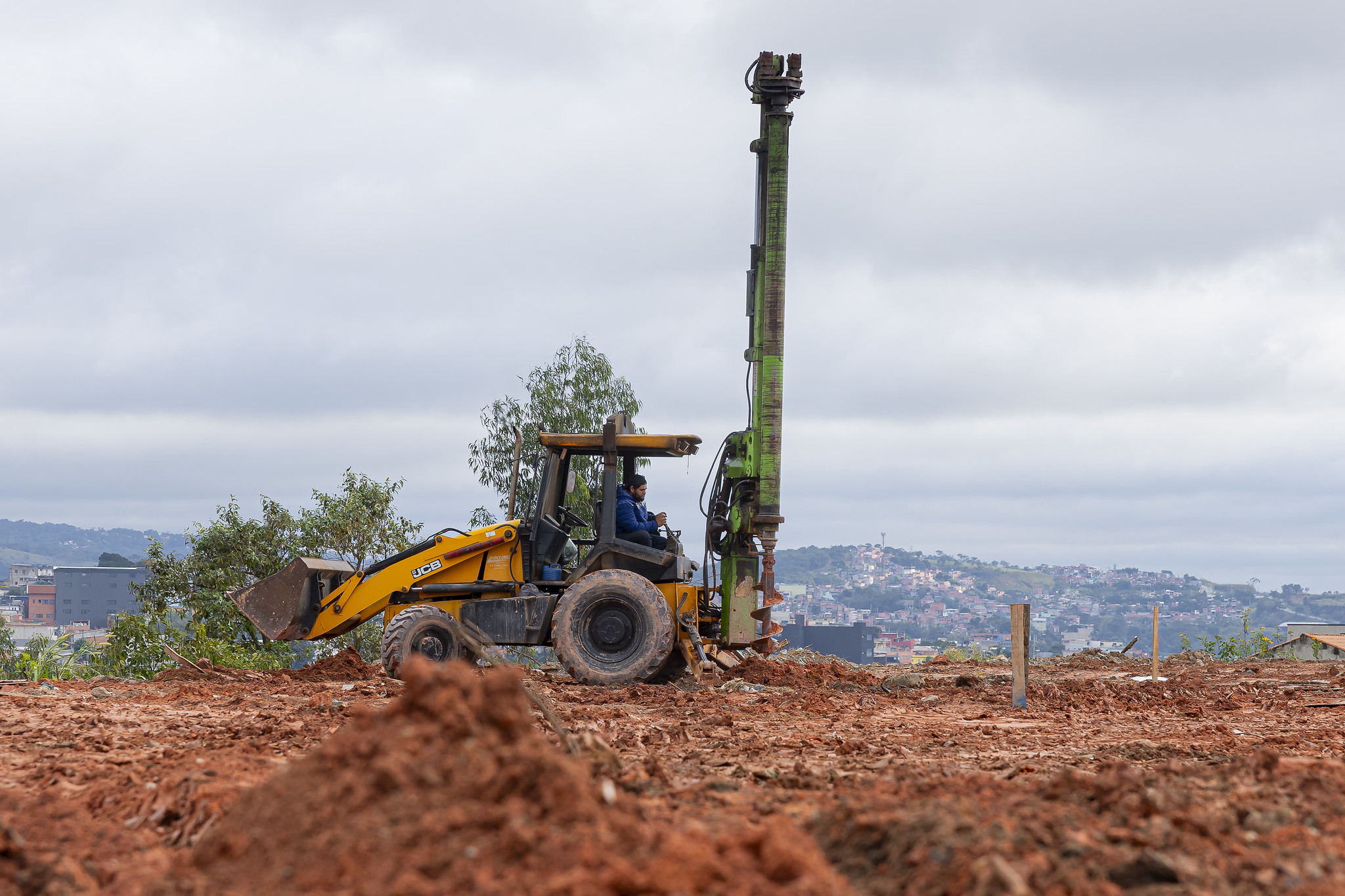 Itapevi avança com obras das Escolas do Futuro no Jardim Cruzeiro e Vale do Sol 1