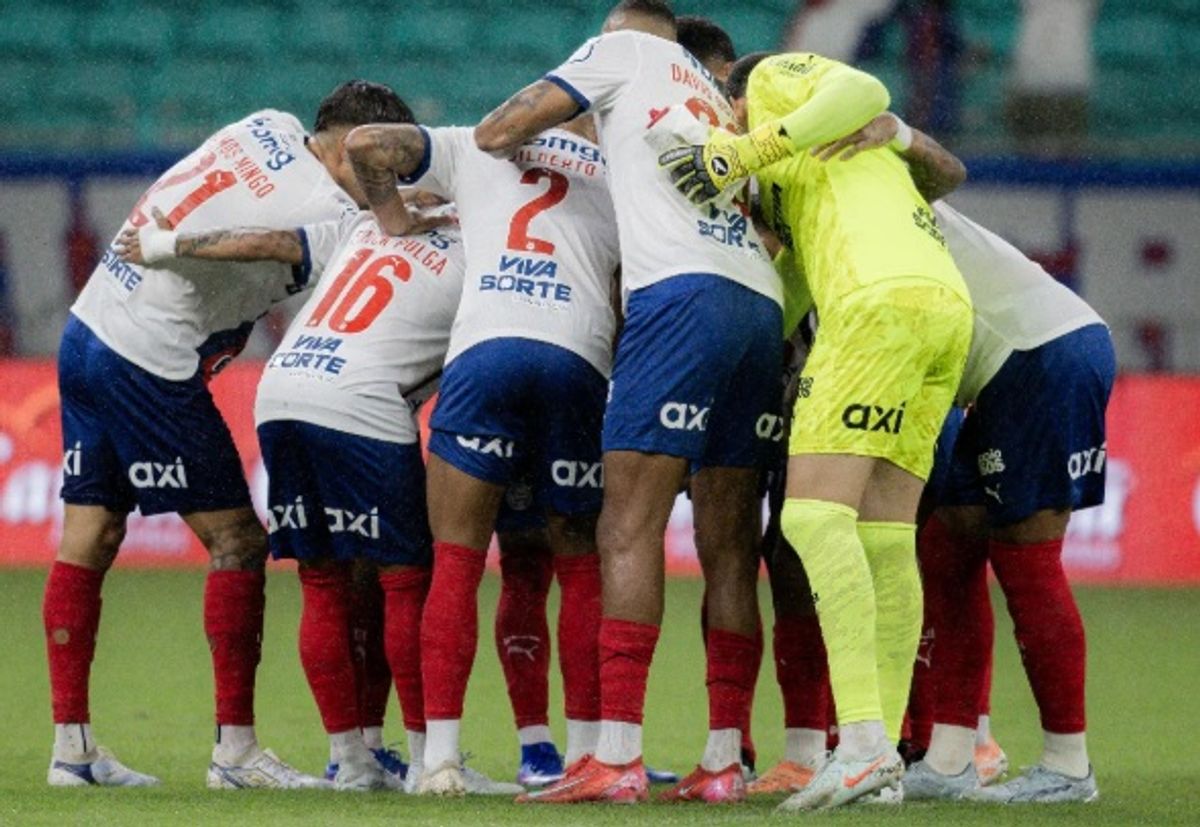 Jogador do Bahia lidera ranking em acertos de passes no Brasileirão 2