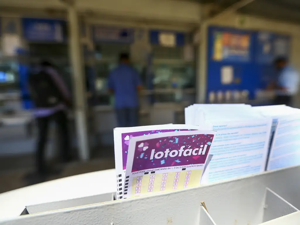 Lotofácil hoje, concurso 3762: confira o resultado sorteado nesta sexta-feira (14) 11