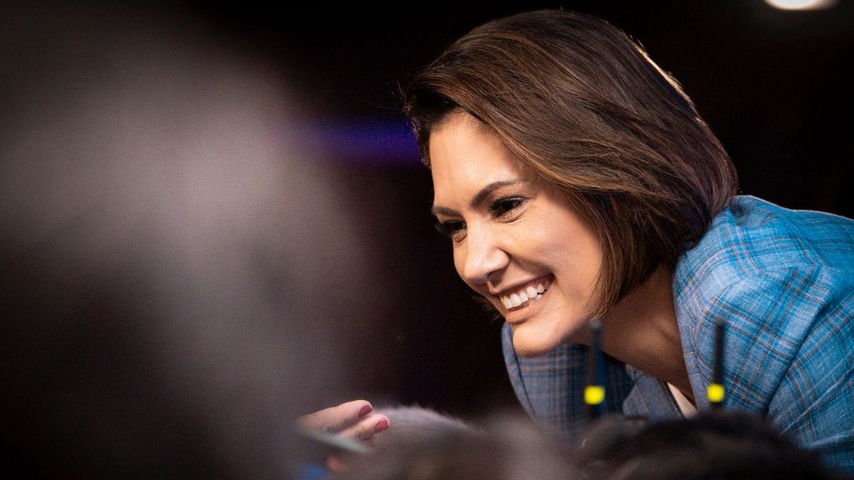 Michelle Bolsonaro registra candidatura ao Senado 15