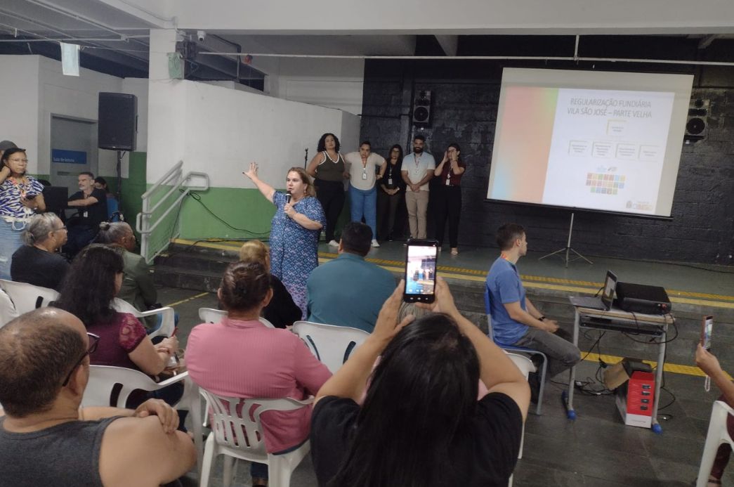 Moradores da Vila São José recebem orientações da Sehab para a  Regularização Fundiária em Cubatão 1