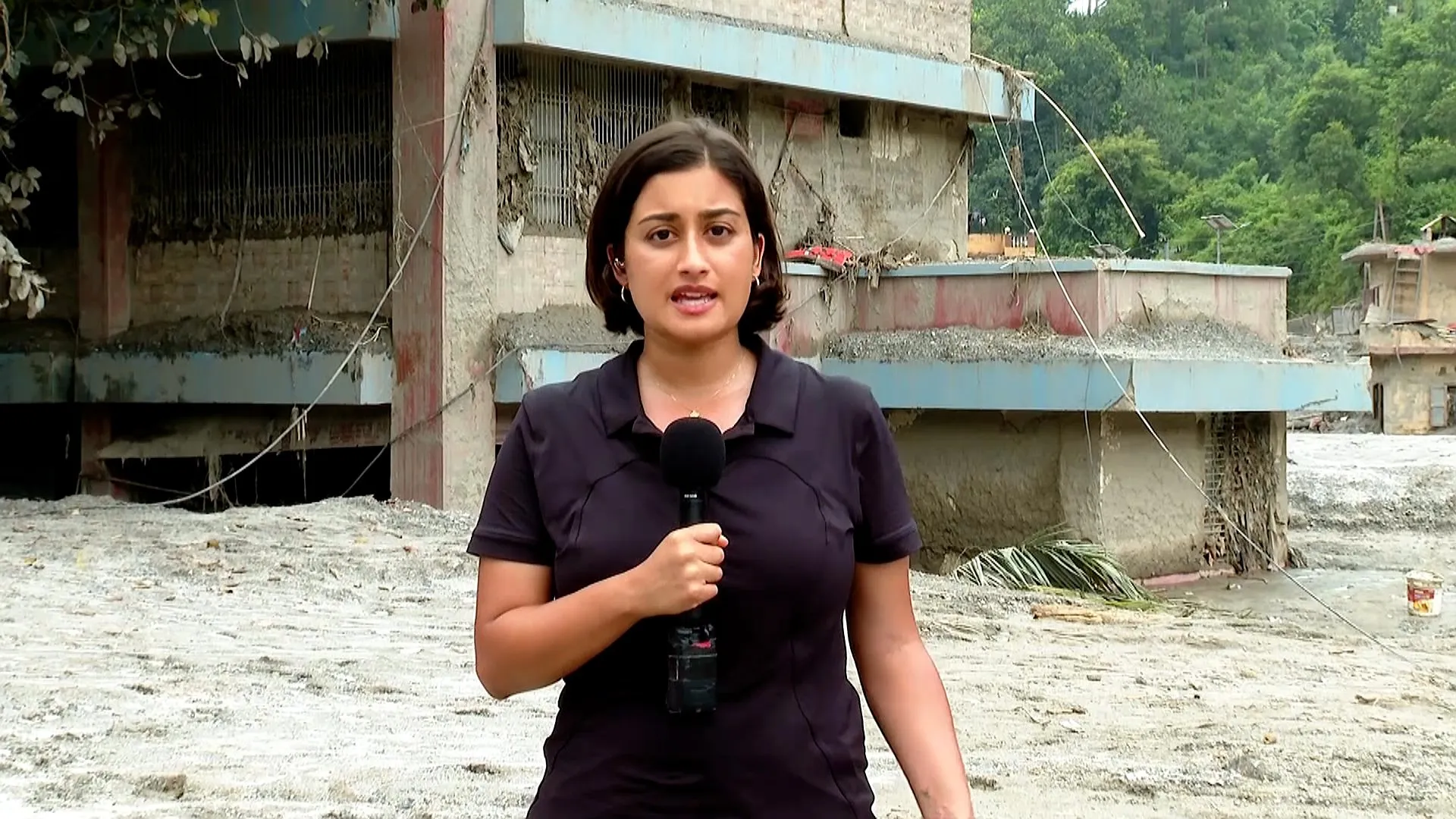 Nepal flood victims fear more bodies are buried under mud | Floods 3