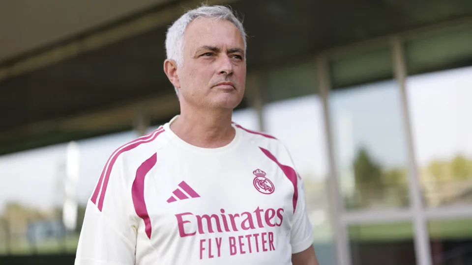 Temporada europeia se inicia com luta de Mourinho para evitar tri do Barcelona 6