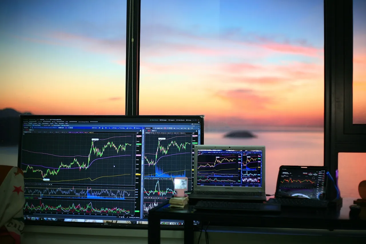 Wall Street espera por Warsh: futuros de NY oscilam antes do discurso em Jackson Hole 1