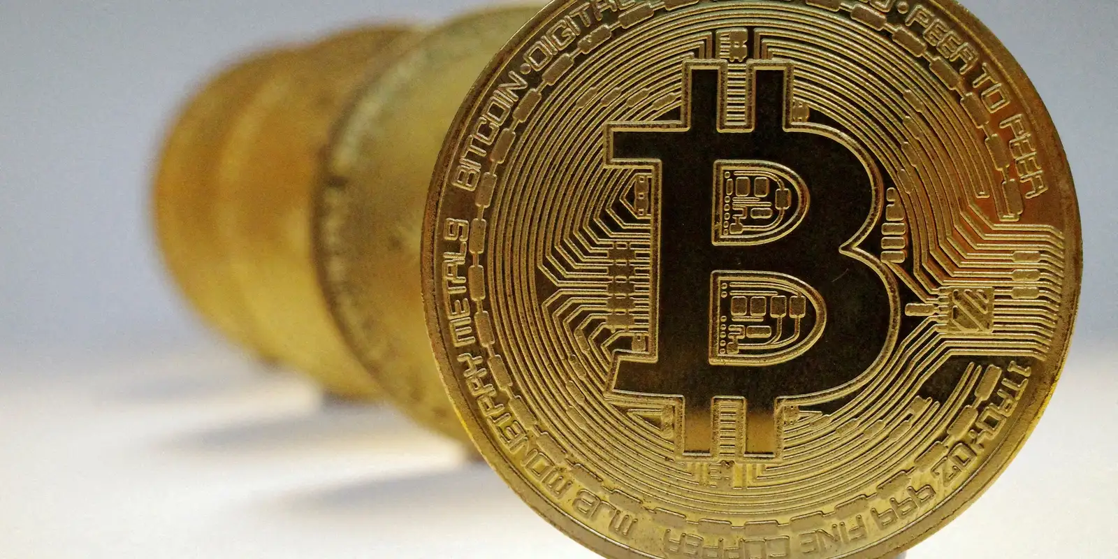 BC amplia controle sobre criptomoedas e mira carteiras próprias 3