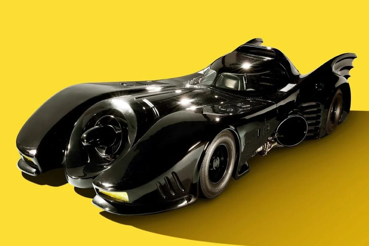 Batmóvel de Batman O Retorno de 1992 frente