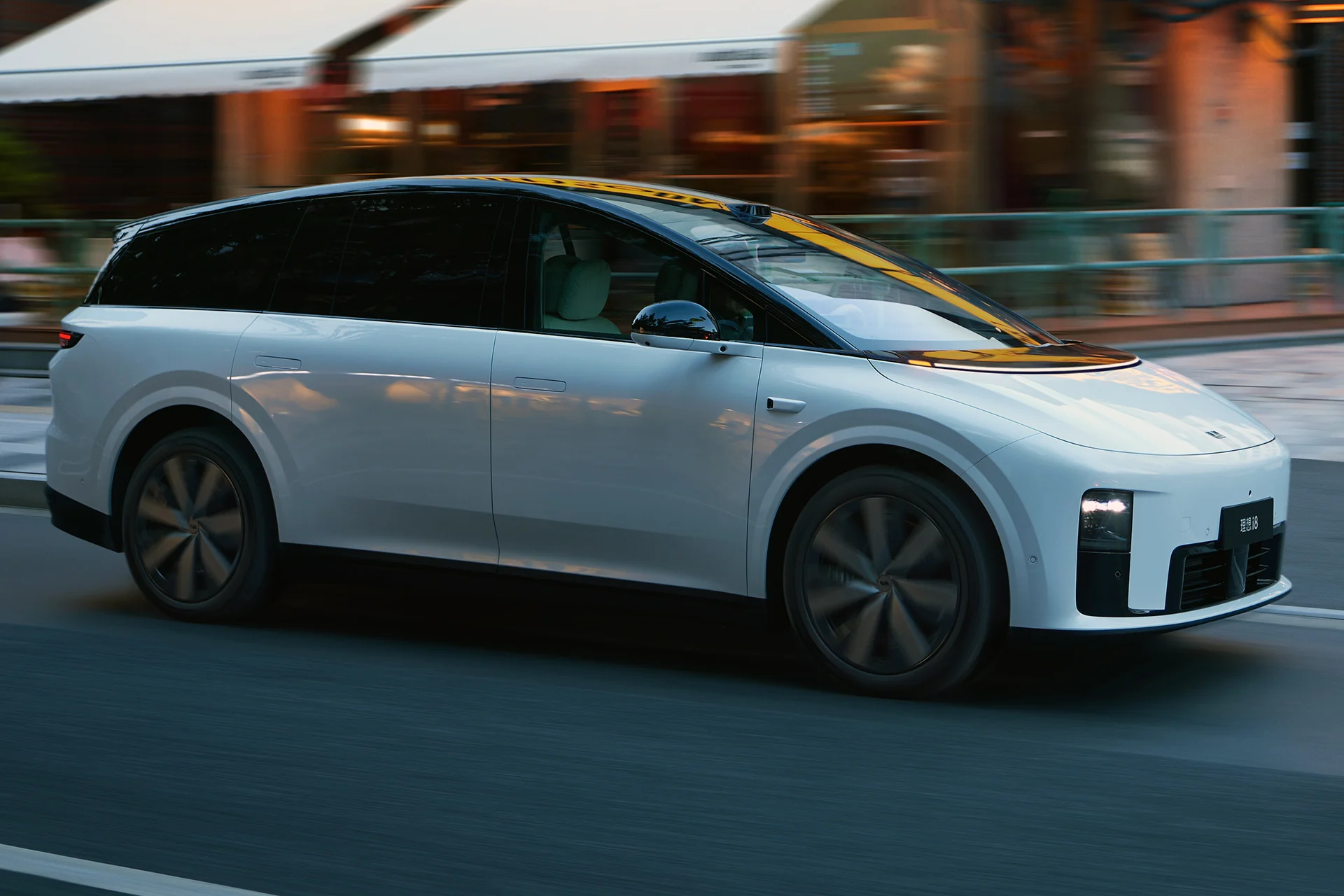 li i89
