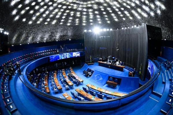 Congresso vota nesta semana fim da escala 6x1 e "taxa das blusinhas" 1