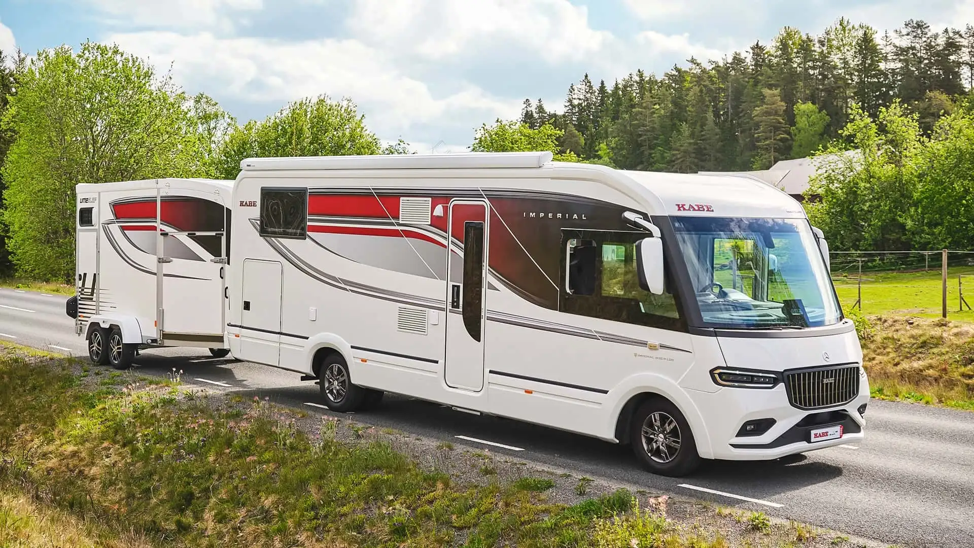 Esta Sprinter de R$ 1,54 milhão virou motorhome com 4x4 e seis camas 3