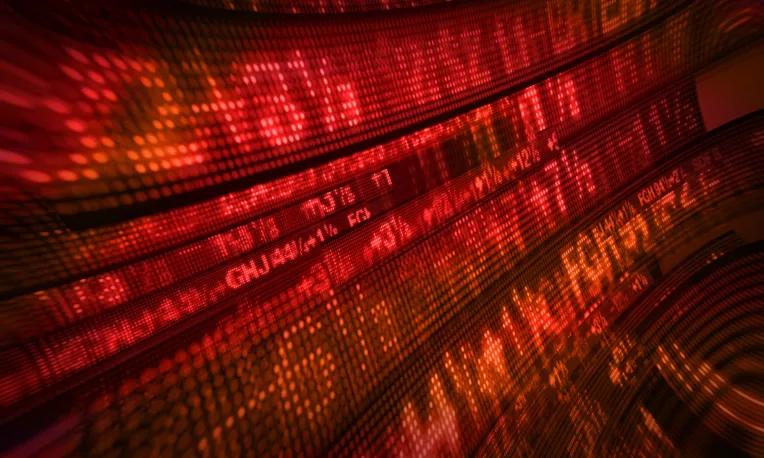 FIIs no vermelho? Veja quando manter, comprar mais ou vender 6