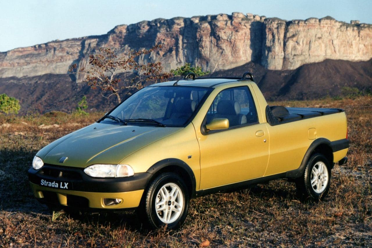 fiat strada lx 16v scaled e1730484751246