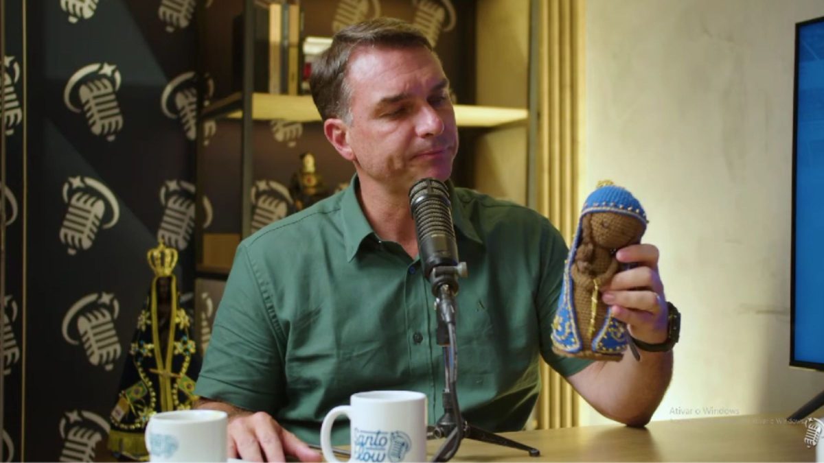 Flávio tenta contornar polêmica sobre Nossa Senhora em podcast católico: 'Fiquei muito indignado' 6