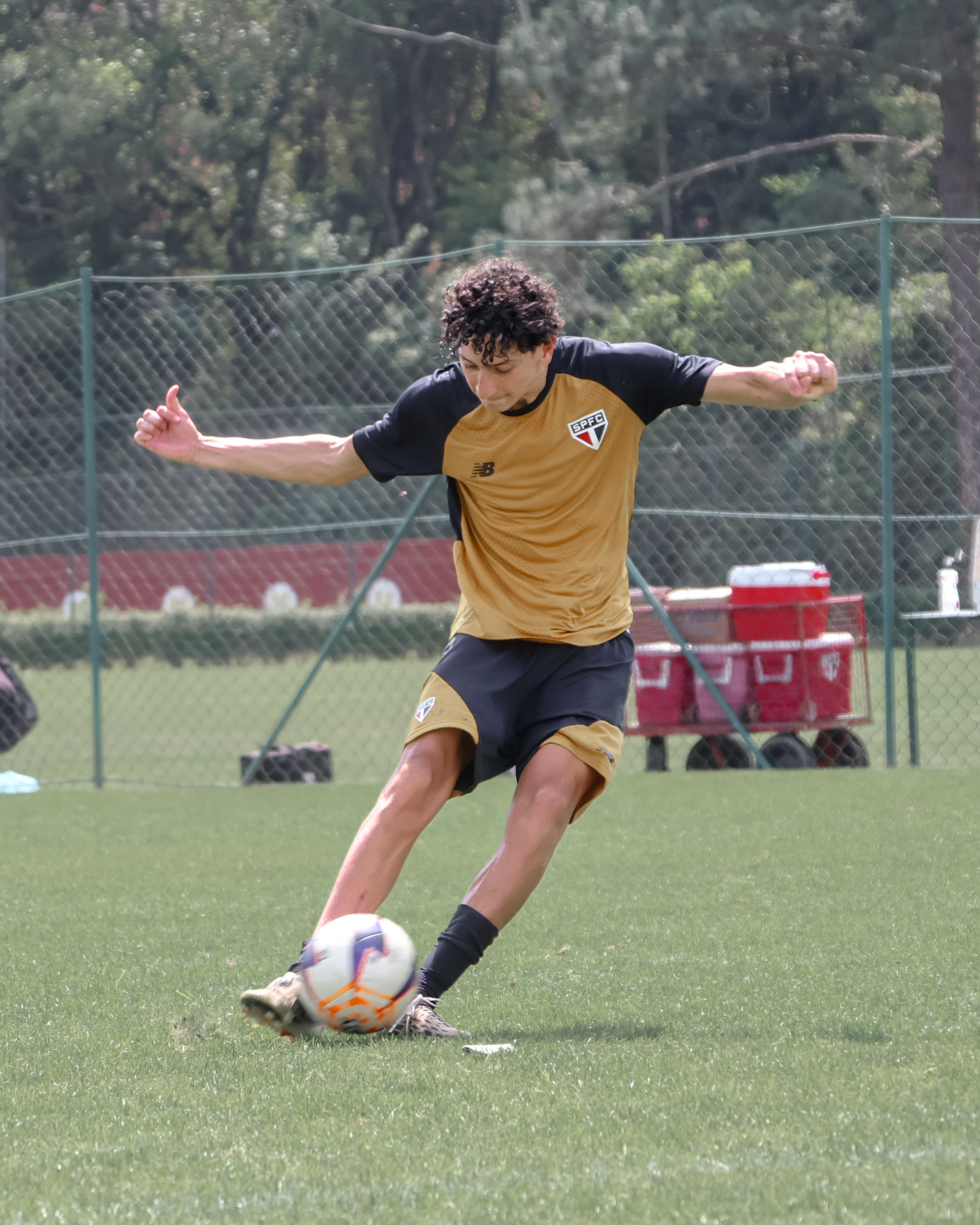 Fora de casa, Sub-17 enfrenta o Grêmio pelo Campeonato Brasileiro 1