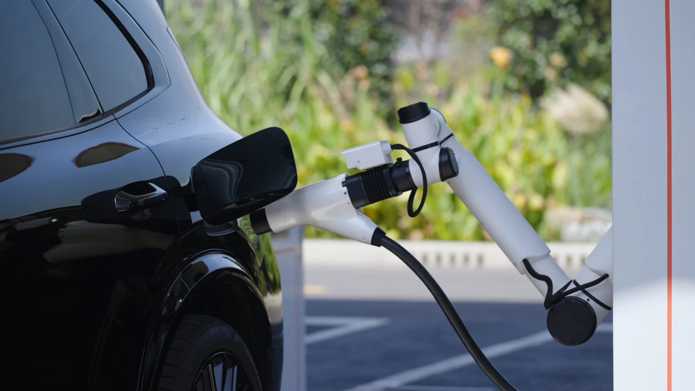 Geely supera BYD em potência com carregador de 2,2 MW para carros elétricos 1