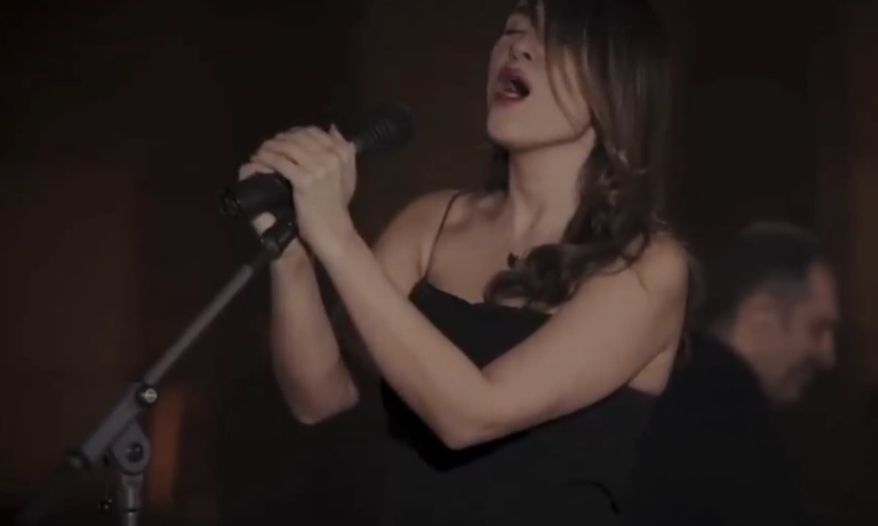 Justiça do Irã confirma condenação de cantora a chibatadas por vídeo sem véu - Gazeta Brasil 5