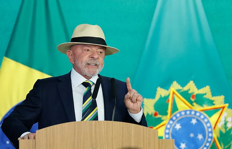 Lula defende revogação do Fundo Eleitoral para encerrar a ‘promiscuidade política’ 8