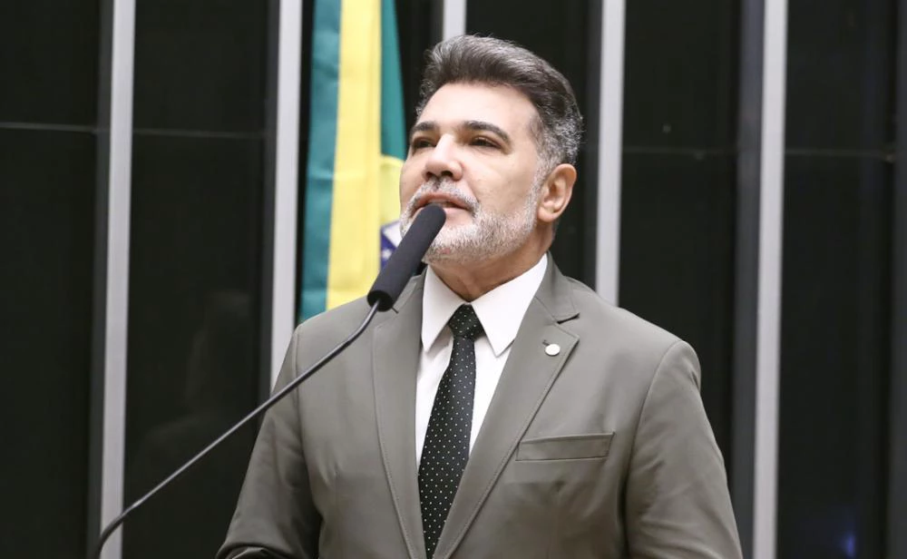 Marco Feliciano discute solução para malfeitos no Brasil 1