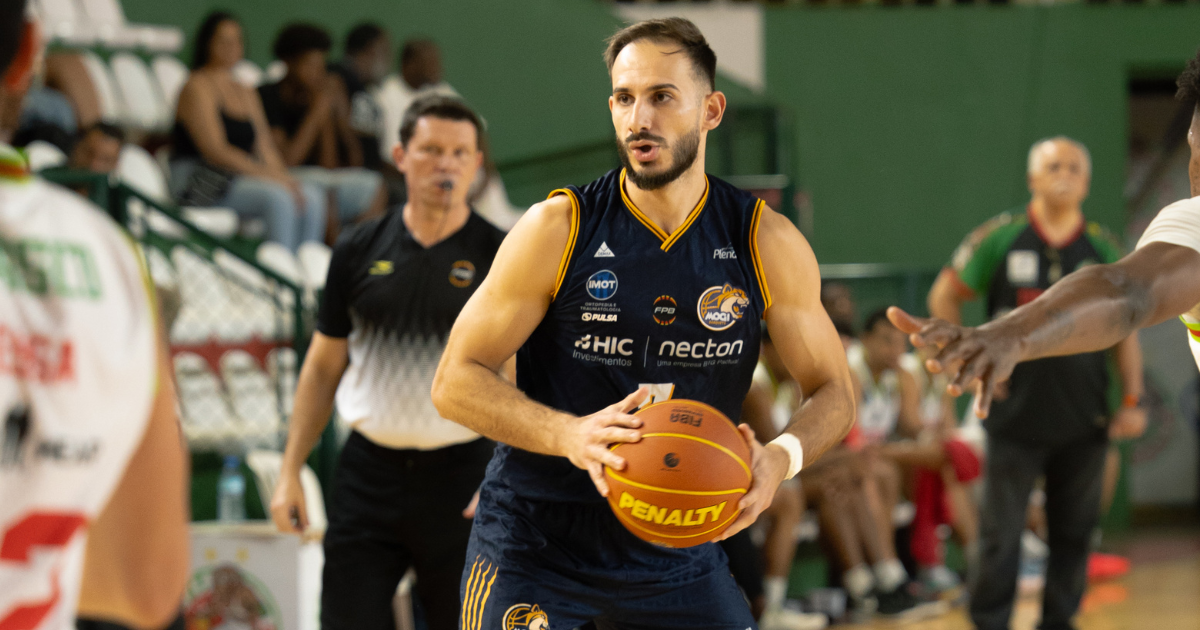 Mogi Basquete vence Osasco, mantém invencibilidade e chega à quinta vitória consecutiva no Paulista 5
