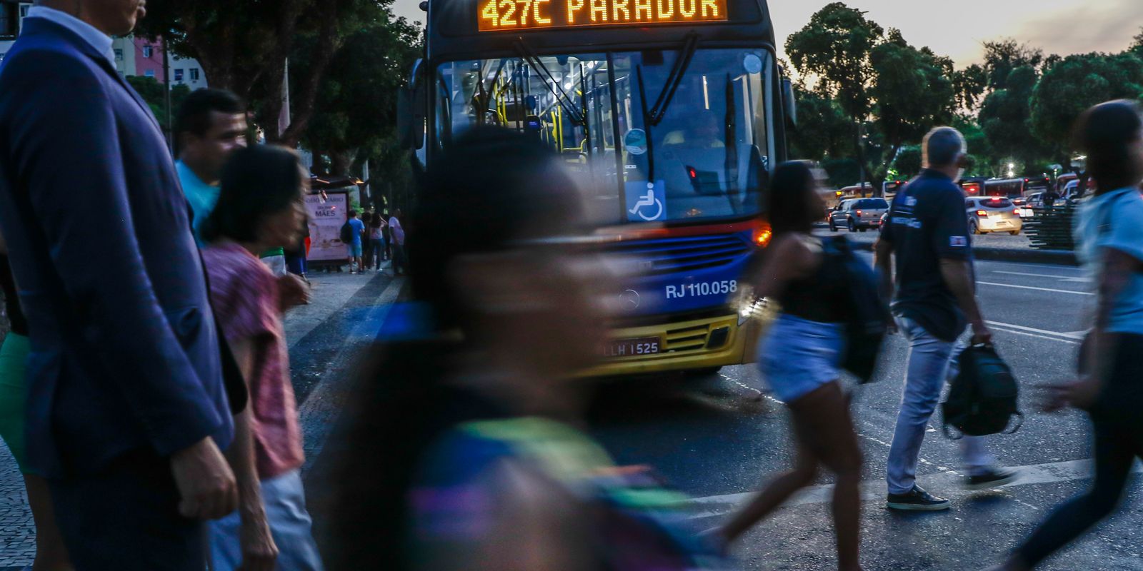 Pesquisa aponta que solidão e exaustão ampliam abstenção nas urnas 2