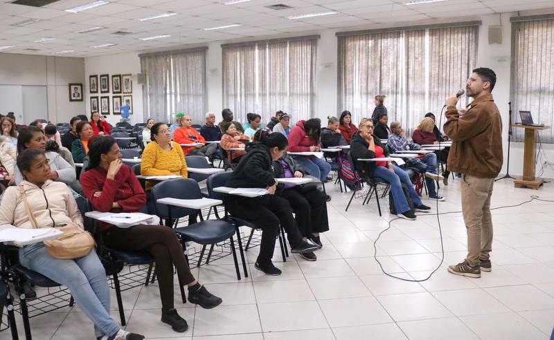 Prefeitura dá continuidade à capacitação para 375 beneficiários do PEAAD