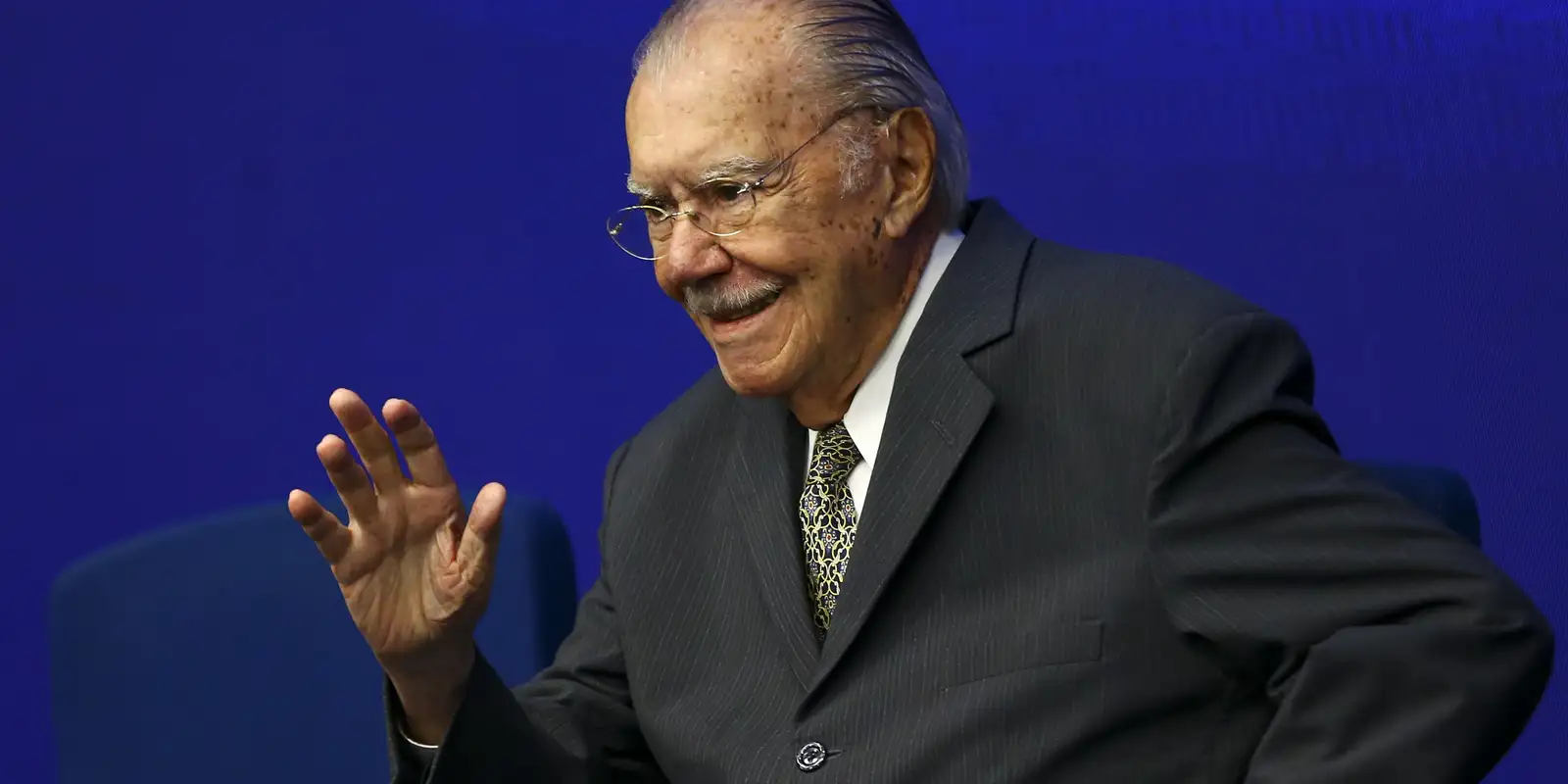 Sarney é internado no Sírio-Libanês para tratar pneumonia 16