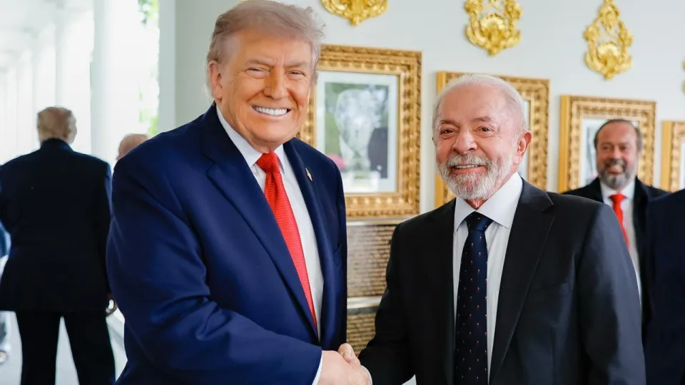 Sem nomear Lula, Trump diz ter boa relação com o Brasil e cita influência dos EUA em eleições na América Latina 1