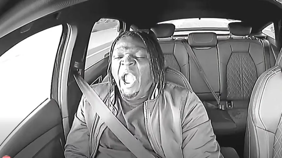 Taxista adormece, causa acidente e mata uma pessoa; vídeo mostra momento! 6