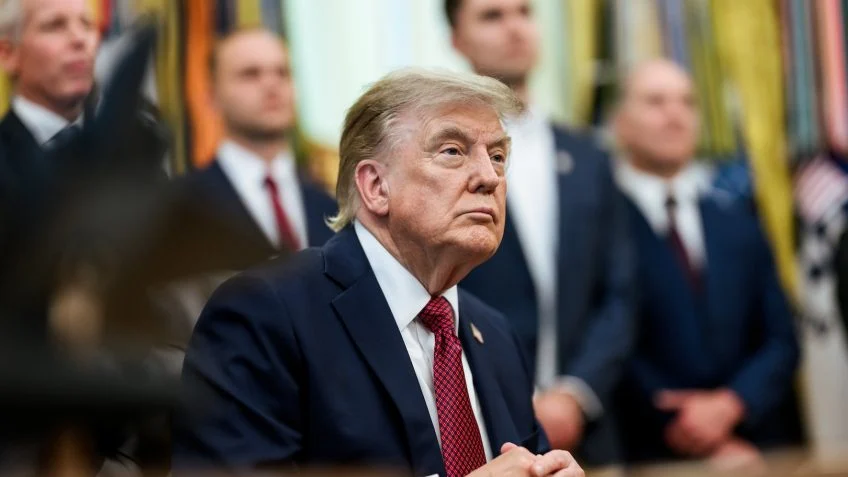 Trump pede que Brasil permita dissidentes políticos concorrerem 1