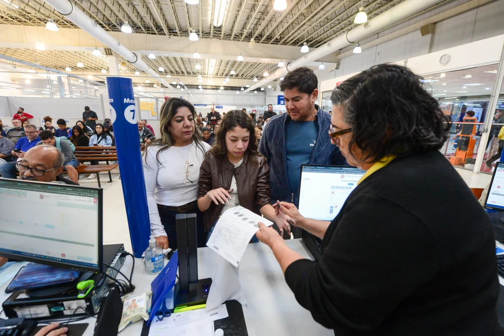 Vai viajar para países do Mercosul e está sem documento? Saiba como tirar a Carteira de Identidade Provisória para Viagem 5