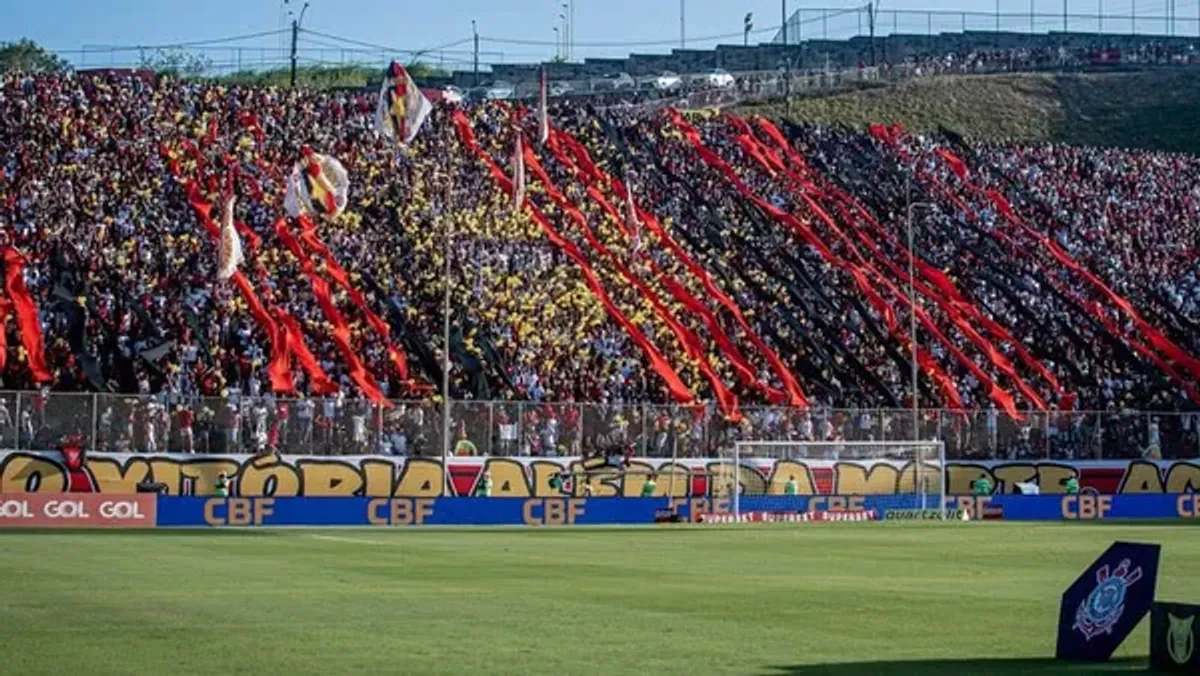 Vitória x Grêmio: onde assistir ao vivo, desfalques e escalações no Barradão 18